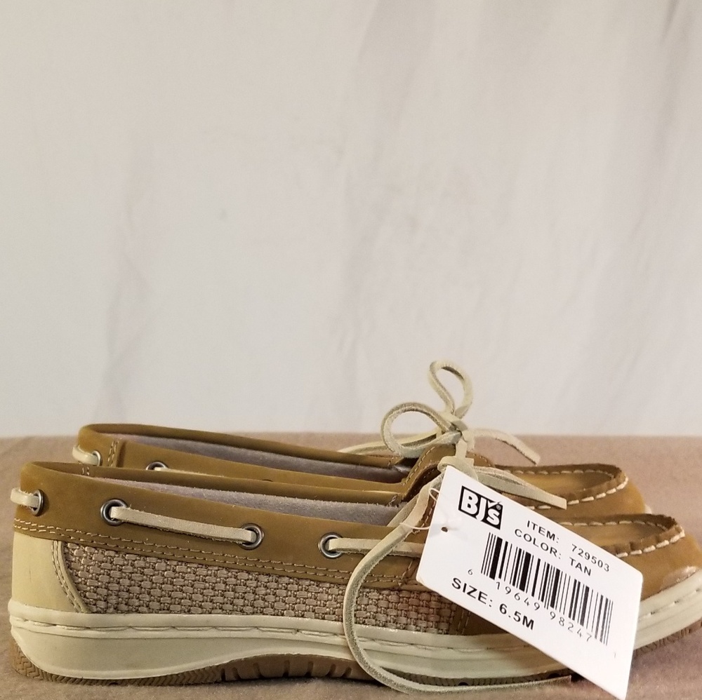 Brand New Khombu Natural Color Boat shoes - Picture 2 of 5